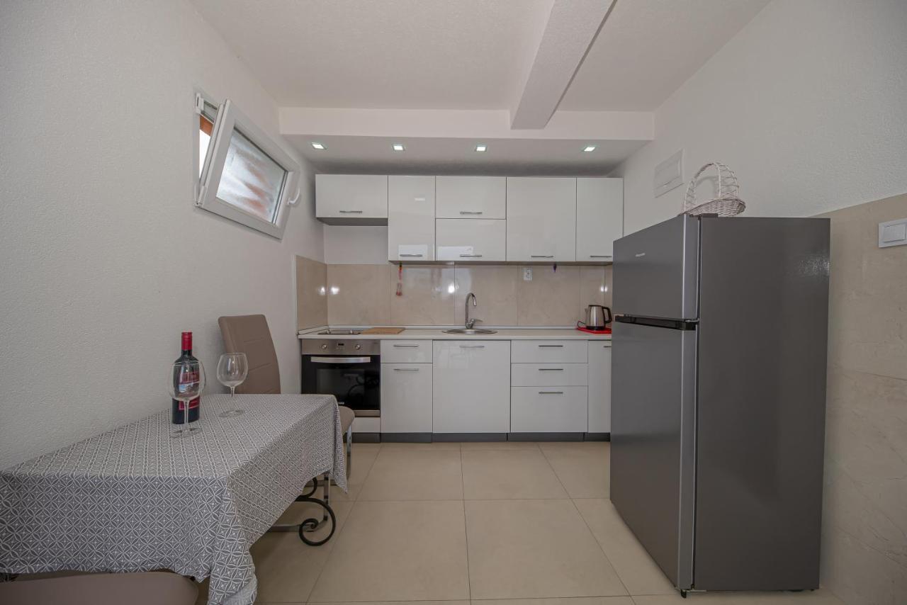 Apartment Marcic Bar Exterior photo