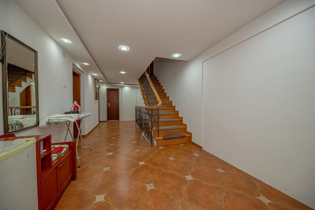 Apartment Marcic Bar Exterior photo